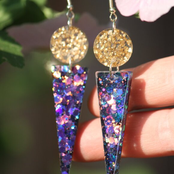 Mermaid Glitter Resin Earrings Hand Crafted - Picture 4 of 5